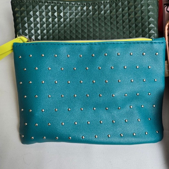 Lot of 12 Ipsy Makeup Bags, Assorted Designs, Bags Only! - Picture 3 of 13
